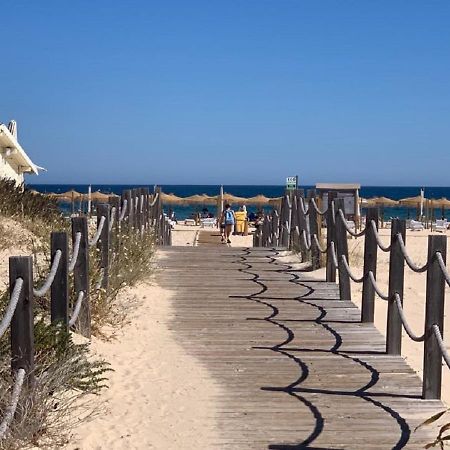 T1 Luminoso Junto A Praia ألتورا المظهر الخارجي الصورة